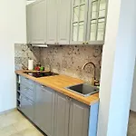 Blue Promenade Apartment