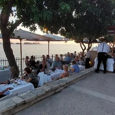 Blue Promenade Ragusa