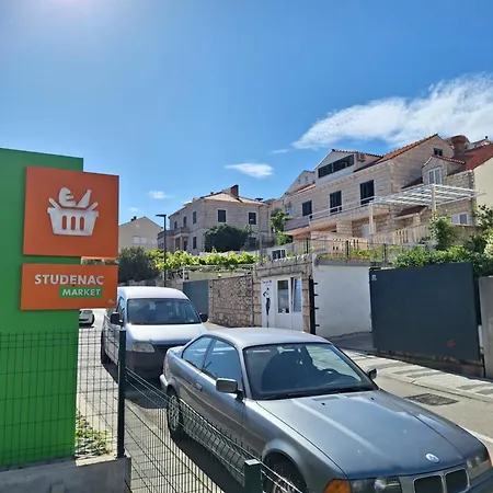 Blue Promenade 公寓 *