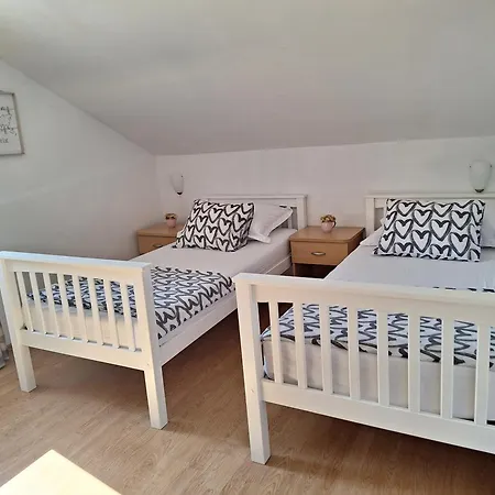 Blue Promenade Appartement *