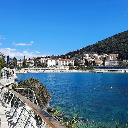 Blue Promenade Appartement *